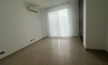 VENTA CASA ESTANCIAS DEL RIO