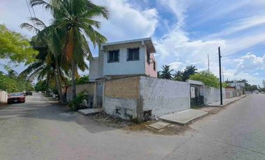 CASA EN PROGRESO EN ESQUINA PARA REMODELAR A 100 METROS DE LA PLAYA