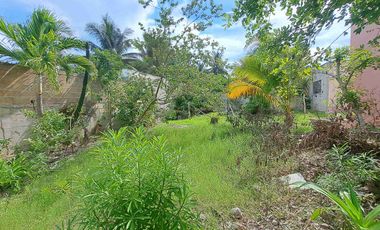 CASA EN PROGRESO EN ESQUINA PARA REMODELAR A 100 METROS DE LA PLAYA