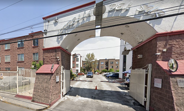 CASA EN VENTA EN LOMAS ESTRELLA