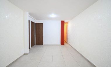 CASA EN VENTA EN LOMAS ESTRELLA