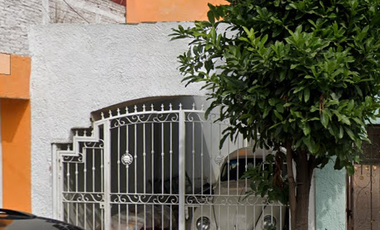 EXCELENTE OPORTUNIDAD DE PROPIEDAD EN GUADALAJARA