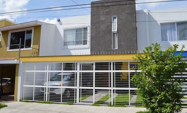 Casa en renta en Arboledas, Zapopan