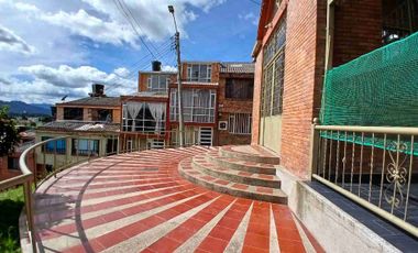 LOTE SOPÓ  , 137 m2.