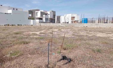 SE VENDE TERRENO, LAGOS RESIDENCIAL