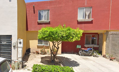 CASA EN VENTA  CON EXCELENTE EN UBUCACION, LAGOS DE MONTEBELLO 707 L 55 M 7 LAS NUBES TUXTLA GUTIÉRREZ TUXTLA GUTIERREZ C.P. 29087 CHIAPAS	LAS NUBES	T