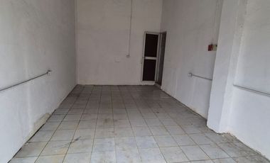 Local en Alquiler en la Avenida Portete, 1 Baño, Sur de Guayaquil.