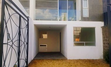 Casa en Venta en San Pedro Cholula Por Plaza San Diego