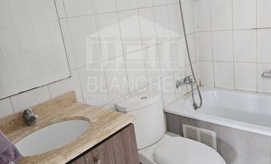 IDEAL PARA INVERSIÓN EN CALLE VERGARA SANTIAGO A PASOS DE METRO TOESCA.