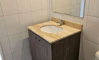 IDEAL PARA INVERSIÓN EN CALLE VERGARA SANTIAGO A PASOS DE METRO TOESCA.