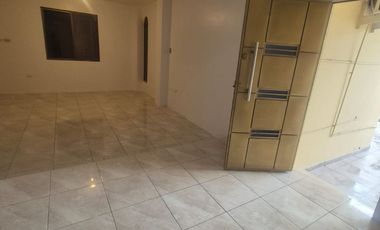 Departamento en Alquiler Vernaza Norte, Planta Baja, 3Habitaciones, 2 Baño, Norte de Guayaquil