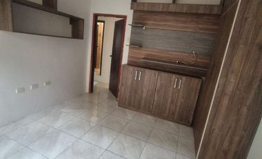 Departamento en Alquiler Vernaza Norte, Planta Baja, 3Habitaciones, 2 Baño, Norte de Guayaquil