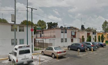 CASA DUPLEX EN VENTA UBICADA EN CTM CULHUACAN A 5 MIN DEL METRO