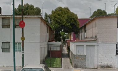 CASA DUPLEX EN VENTA UBICADA EN CTM CULHUACAN A 5 MIN DEL METRO