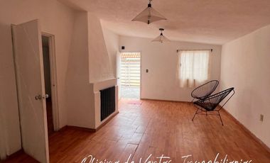 Renta casa un nivel en Metepec