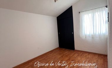 Renta casa un nivel en Metepec