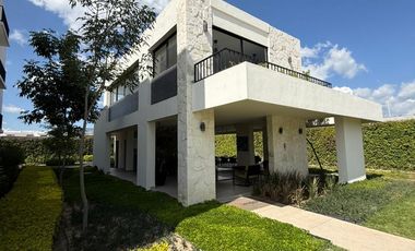 RENTO DEPARTAMENTO NUEVO 2 RECAMARAS AMUEBLADO DE LUJO FRACC. CAPITALA AL SUR DE LA CIUDAD