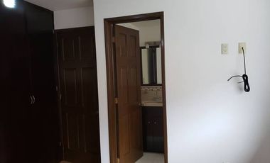Renta de Amplio Departamento en Residencial Interlomas