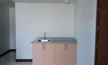 For Sale Condo in Pasay Near De La Salle University and Arellano Law School