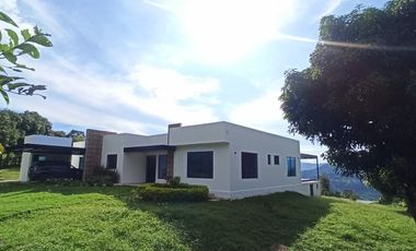 Venta de Casa en Mesitas del Colegio, Cundinamarca, MESITAS