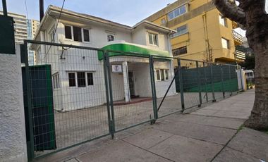 Viña, Casa Comercial, 8 privados, 4 baños, estacionamientos