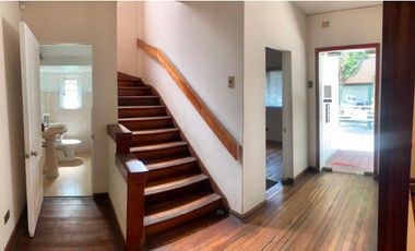 Viña, Casa Comercial, 8 privados, 4 baños, estacionamientos