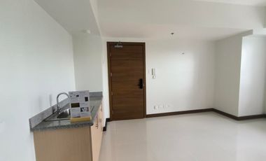 rent to own 2 Bedroom condo for sale in pasay near Dela Salle University