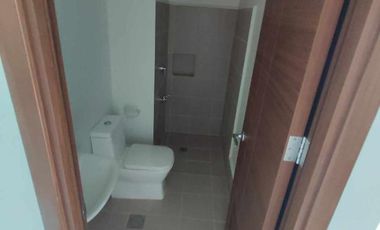 rent to own 2 Bedroom condo for sale in pasay near Dela Salle University