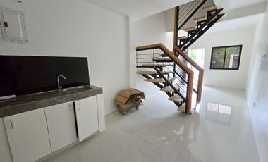 2 Storey Townhouse for sale in San Mateo Rizal near  Quezon City and Marikina City