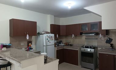 Casa de alquiler en Bosques de la Costa, 4 dormitorios, Vía a la Costa.