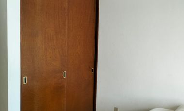 Casa amueblada con alberca, palapa y vigilancia en Burgos Bugambilias