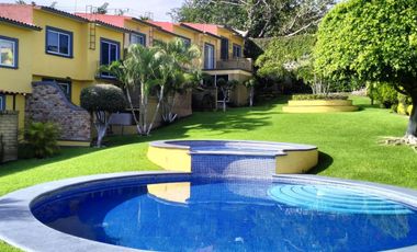 Casa amueblada con alberca, palapa y vigilancia en Burgos Bugambilias