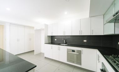 OCASION, VENDO LINDO DEPARTAMENTO EN SURCO_ALONSO DE LA MOLINA