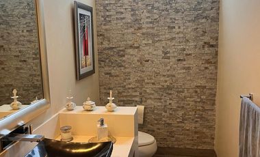 VENDO CASA EN ZONA DE CLINICAS - CORPAC- SAN BORJA