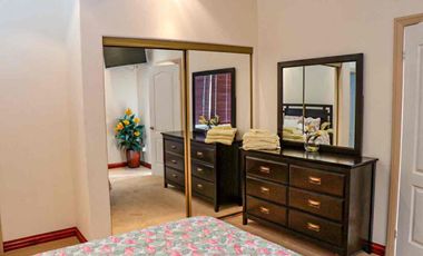 Hermosa casa en renta con patio grande y espectacular vista al mar.