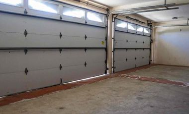 Hermosa casa en renta con patio grande y espectacular vista al mar.