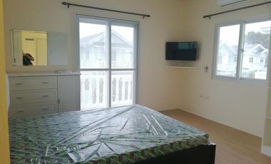 Two Storey House for rent with 4 bedrooms in Pampang