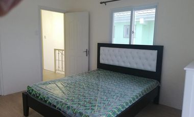 Two Storey House for rent with 4 bedrooms in Pampang