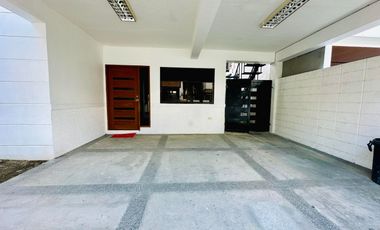 Bungalow house for rent at Pulu Amsic Subdivision.