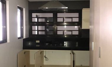 Two Storey House for rent with 4 bedrooms in Angeles City