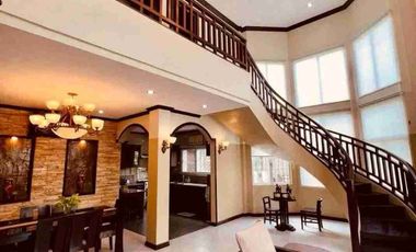 HOUSE AND LOT FOR RENT 4 BEDROOM FURNISH INSIDE SUBDIVISION