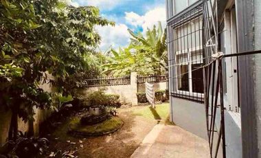 HOUSE AND LOT FOR RENT 4 BEDROOM FURNISH INSIDE SUBDIVISION