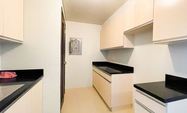 1BR 51st Floor Kroma Tower Condominium For Sale 1 One bedroom Dela Rosa San Lorenzo Makati City Alveo Land Legazpi Village Metro Manila Condo