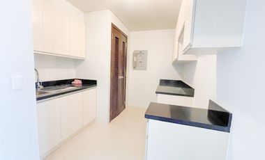 1BR 51st Floor Kroma Tower Condominium For Sale 1 One bedroom Dela Rosa San Lorenzo Makati City Alveo Land Legazpi Village Metro Manila Condo