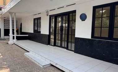 DISEWAKAN RUMAH 2 LANTAI DI JALAN HARUMAN SAYAP JALAN BURANGRANG BANDUNG