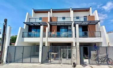 SPACIOUS MODERN 3 STOREY  TOWNHOUSE FOR SALE IN PILAR VILLAGE LAS PINAS