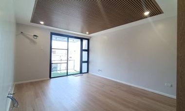 SPACIOUS MODERN 3 STOREY  TOWNHOUSE FOR SALE IN PILAR VILLAGE LAS PINAS