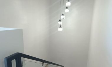 SPACIOUS MODERN 3 STOREY  TOWNHOUSE FOR SALE IN PILAR VILLAGE LAS PINAS