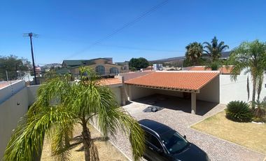 JURIQUILLA LA RICA $ 70 000