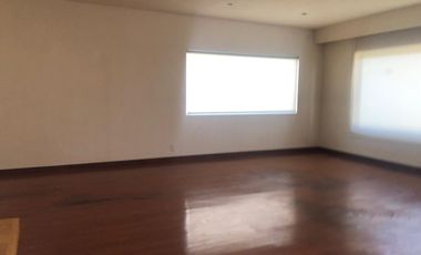 JURIQUILLA LA RICA $ 70 000